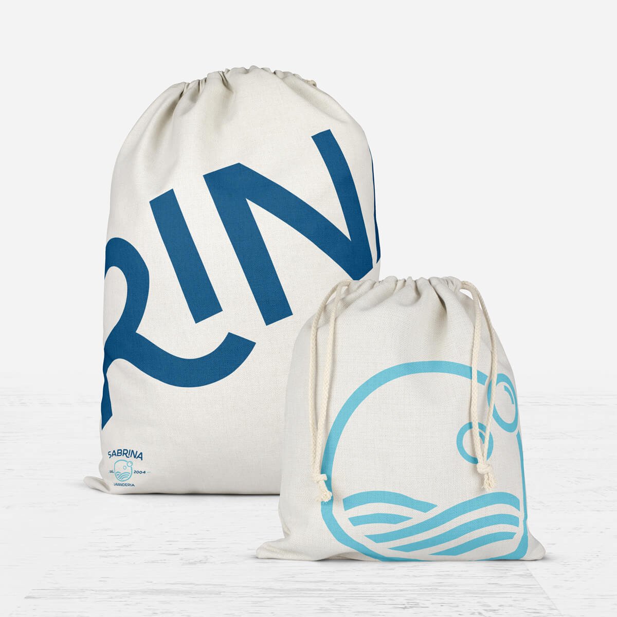 Immagine per 'Lavanderia Sabrina' - Fivesix Studio. Specializzati in Branding, Personal Branding, Marketing e Comunicazione.