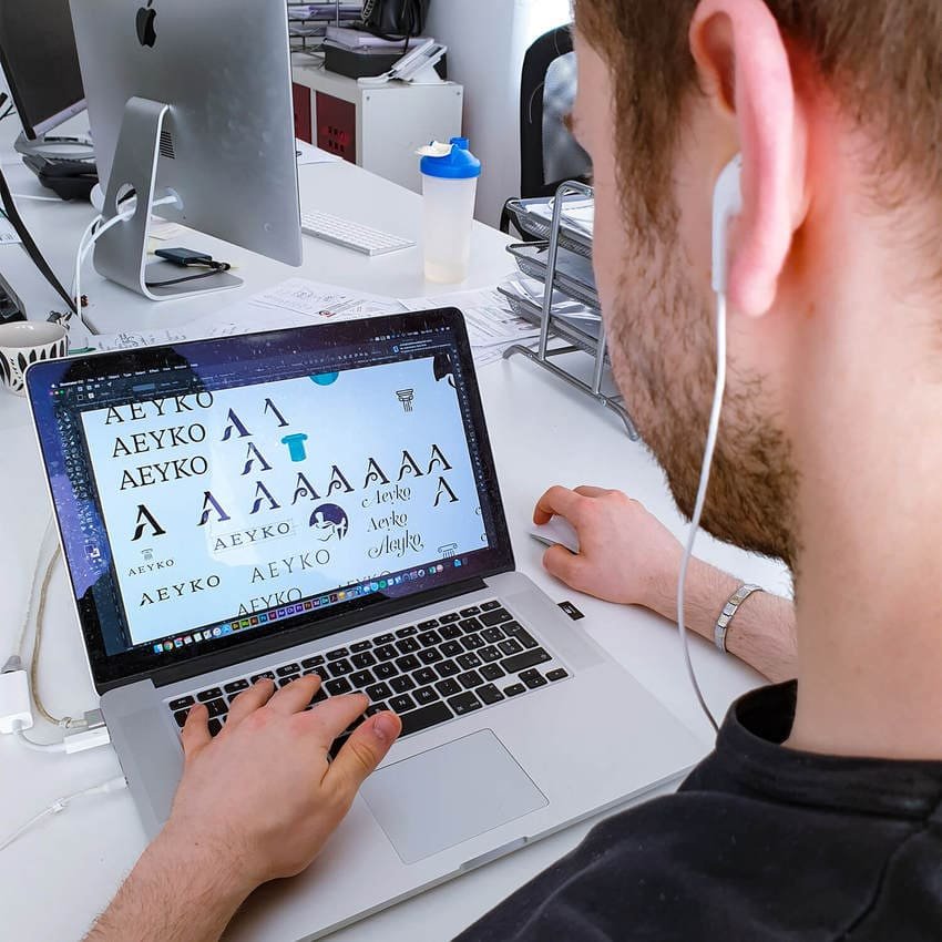 Immagine per 'Aeyko' - Fivesix Studio. Specializzati in Branding, Personal Branding, Marketing e Comunicazione.